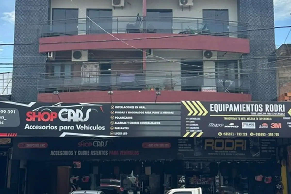 Edificio de 26 Departamentos generando Renta en Paraguay - Encarnación