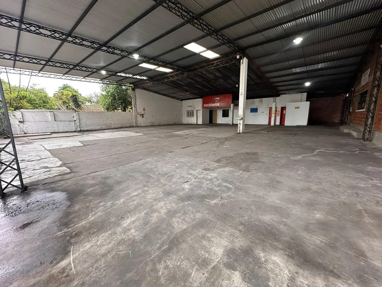 Amplió Tinglado en Villa Aurelia Asunción en Alquiler ????✨