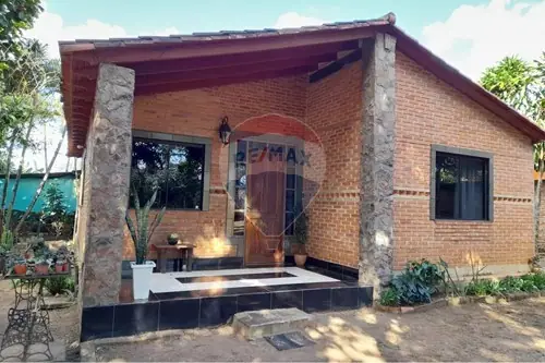 CASA EN VENTA, GUAIRA VILLARICA
