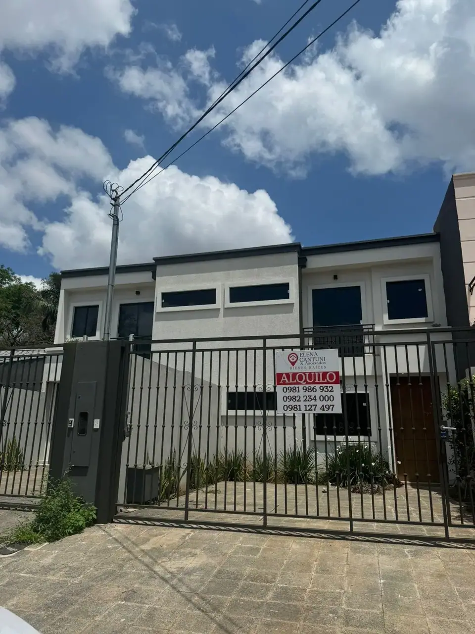 Vendo Hermoso Y Amplio Duplex Zona Shopping Pinedo
