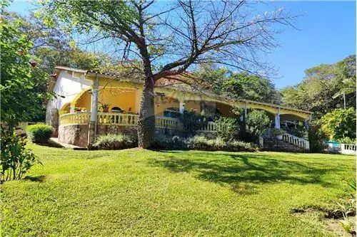 En Venta finca de 15 hectáreas a minutos de Caacupé - Cordillera