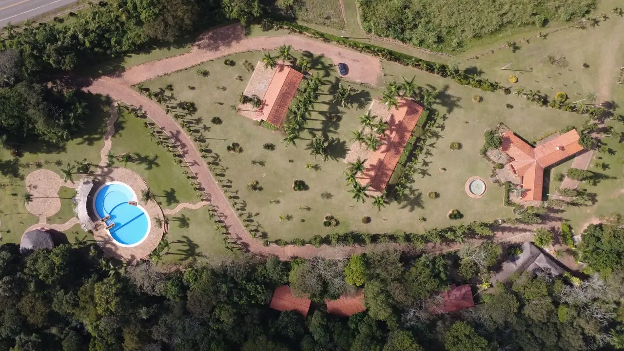 Complejo Hotelero y Productivo en Venta – 26,75 Ha