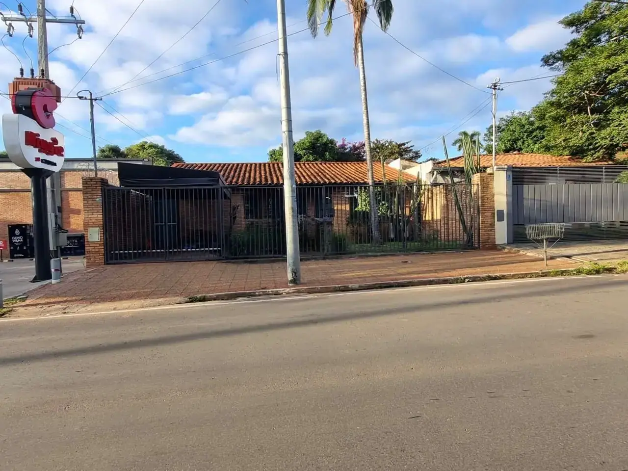 VENDO CHALET A REMODELAR ZONA TRINIDAD