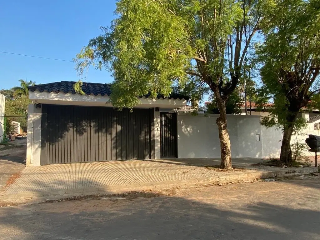 EXCLUSIVA PROPIEDAD EN RECOLETA: CASA PARA OFICINA EN VENTA