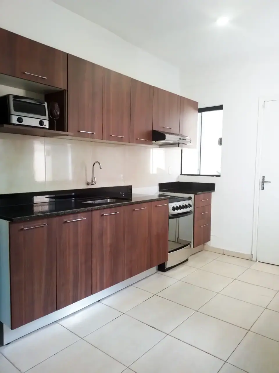 DÚPLEX EN FERNANDO DE LA MORA ZONA NORTE
