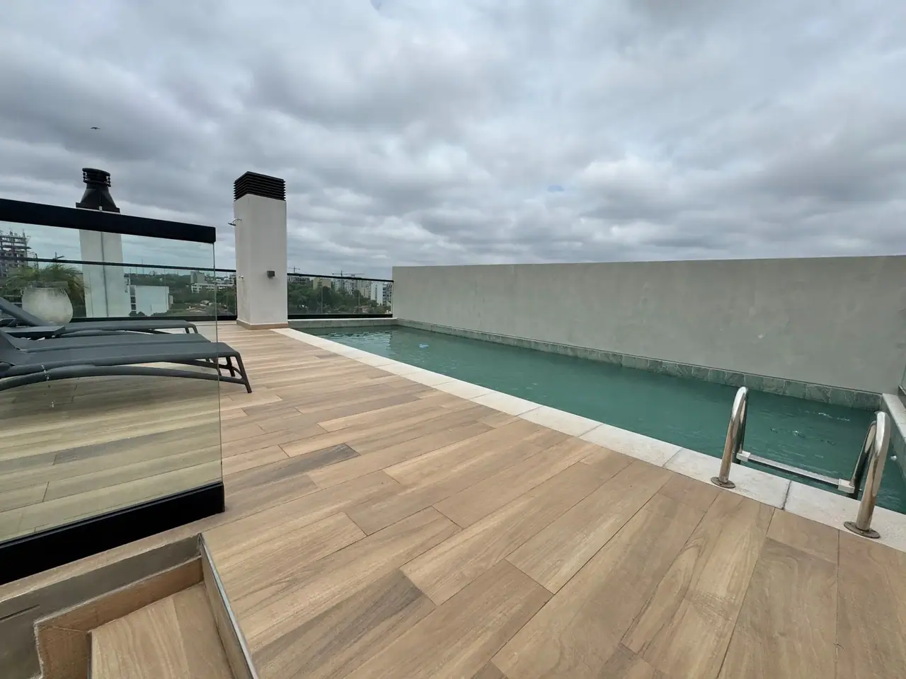 Imperdible departamento en Villa Morra