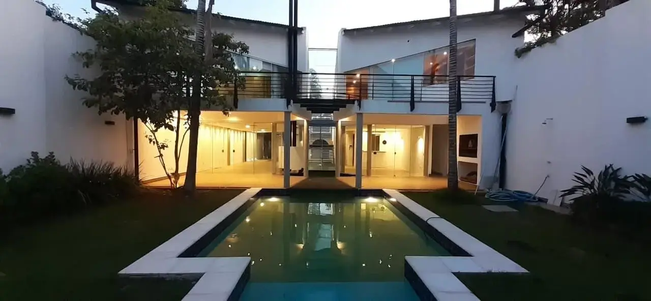 ALQUILO CASA DE 3 DORMITORIOS EN MANORÁ
