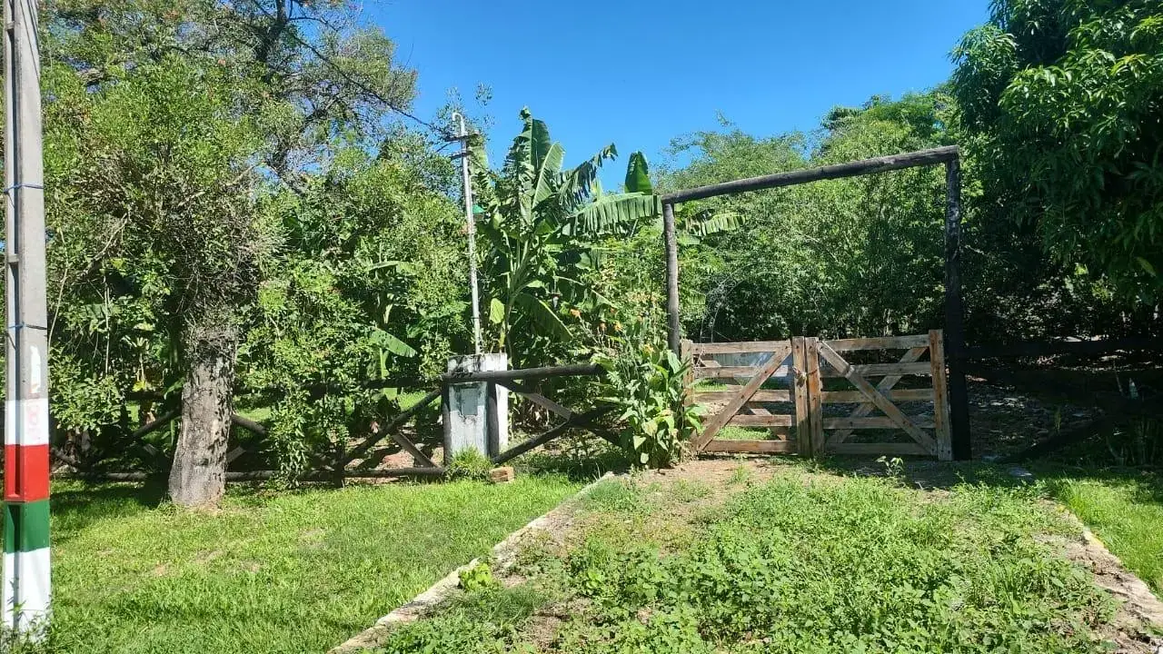 En Venta Amplio Terreno sobre Ruta en Aregua V197