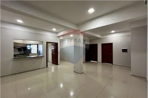 casa en alquiler en Encarnación