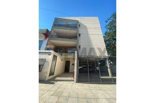 casa en alquiler en Mburicaó