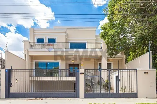 en venta en Santísima Trinidad