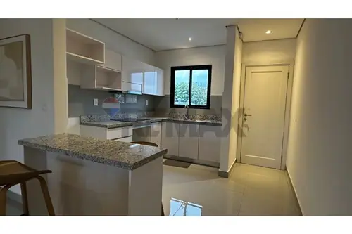 casa en venta en Luque