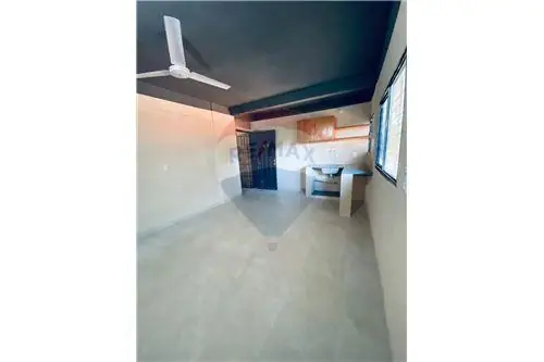 casa en alquiler en Luque