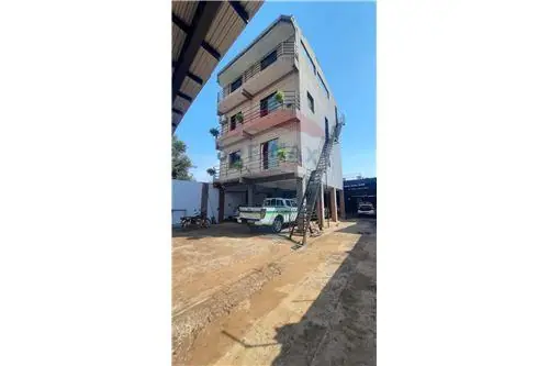 casa en venta en Encarnación