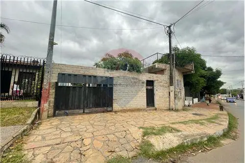 en venta en Loma Pytá