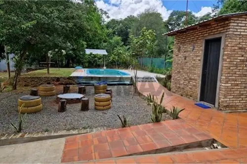 casa en venta en Atyra
