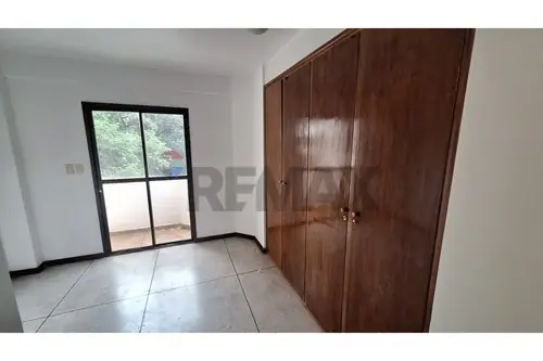 casa en alquiler en Encarnación