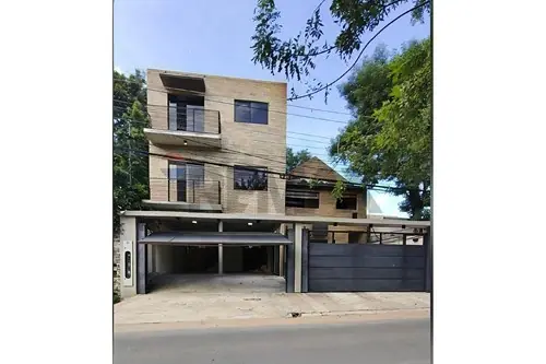 casa en alquiler en Luque