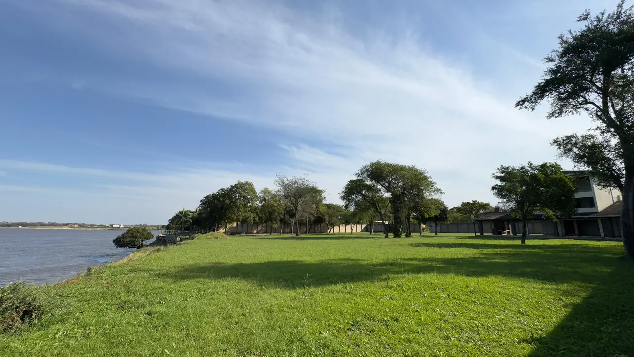En venta Casa quinta en Remansito con salida al Rio Paraguay