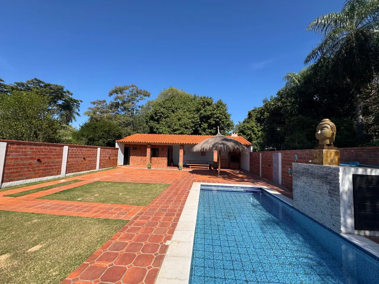OPORTUNIDAD EN LIMPIO !! CASA TIPO QUINTA EN SALADO