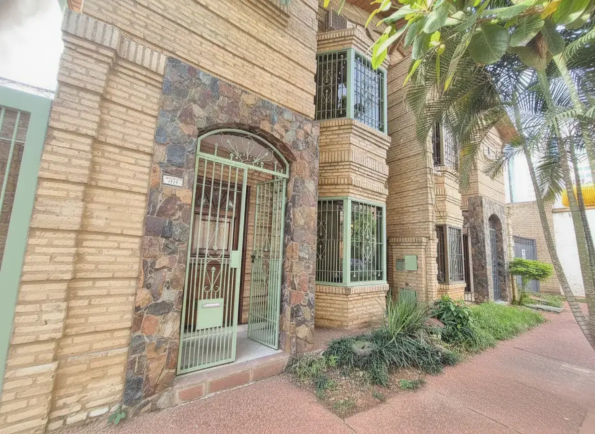 Alquilo dúplex para oficina Zona Shopping del Sol